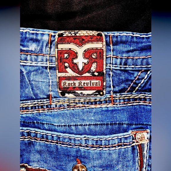 Men’s Rock Revival Jeans. Size 40 32 length. - Picture 2 of 8